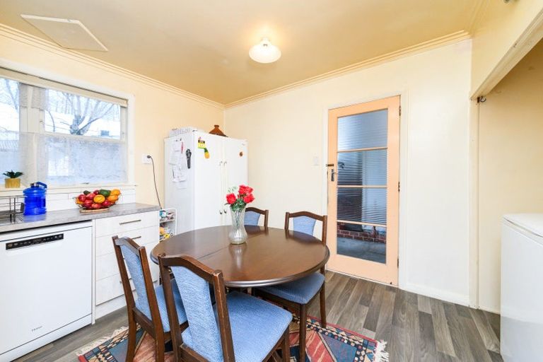 Photo of property in 1a Glen Place, Awapuni, Palmerston North, 4412