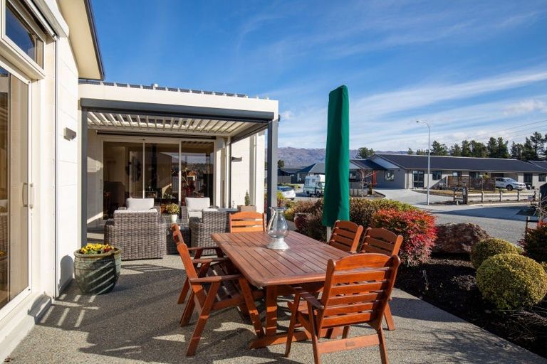 Photo of property in 52 Larch Crescent, Alexandra, 9320