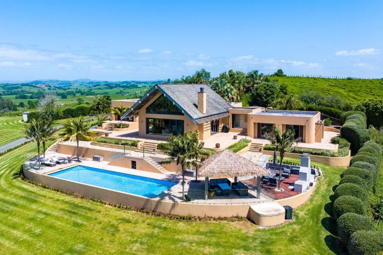 Photo of property in 20 Sandhill Heights, Mangawhai, 0975