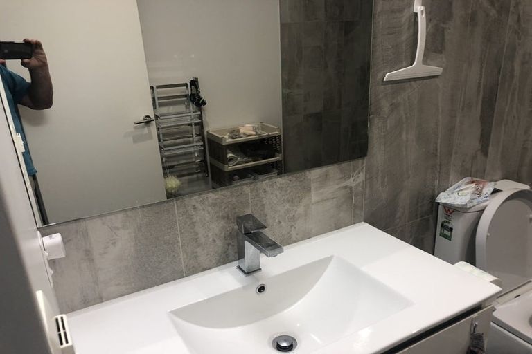 Photo of property in 4/275 Kilmore Street, Christchurch Central, Christchurch, 8011