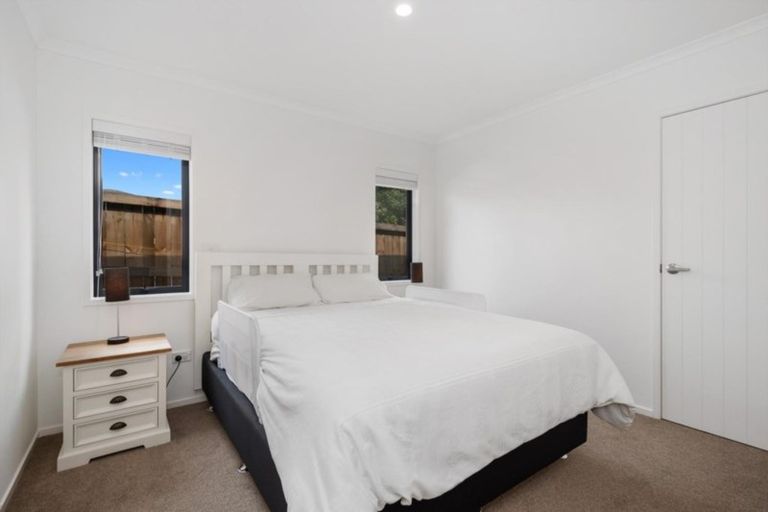 Photo of property in 60a Dickson Road, Papamoa Beach, Papamoa, 3118