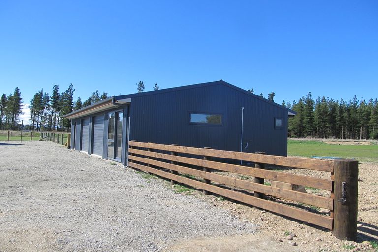 Photo of property in 380 Letts Gully Road, Letts Gully, Alexandra, 9393