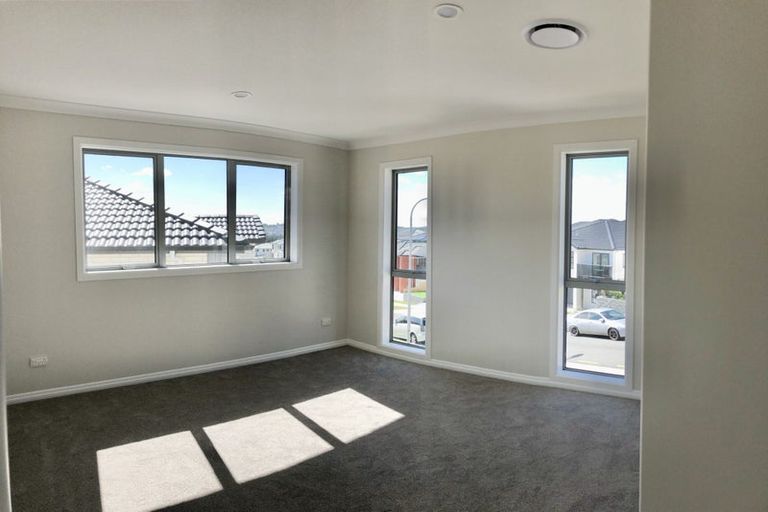 Photo of property in 11 Aklander Rise, Flat Bush, Auckland, 2019