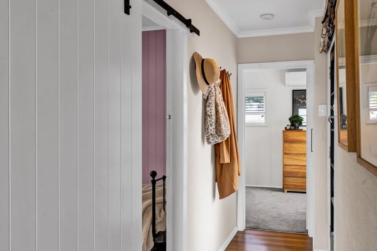 Photo of property in 19 Lawry Street, Blagdon, New Plymouth, 4310