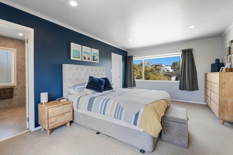 Photo of property in 4 Totara Views Drive, Red Beach, 0932