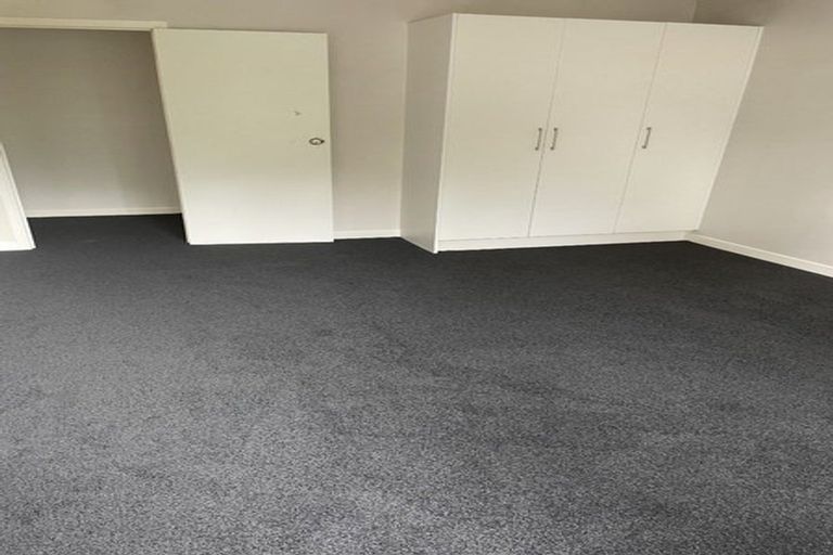 Photo of property in 54 Fruitvale Road, New Lynn, Auckland, 0600