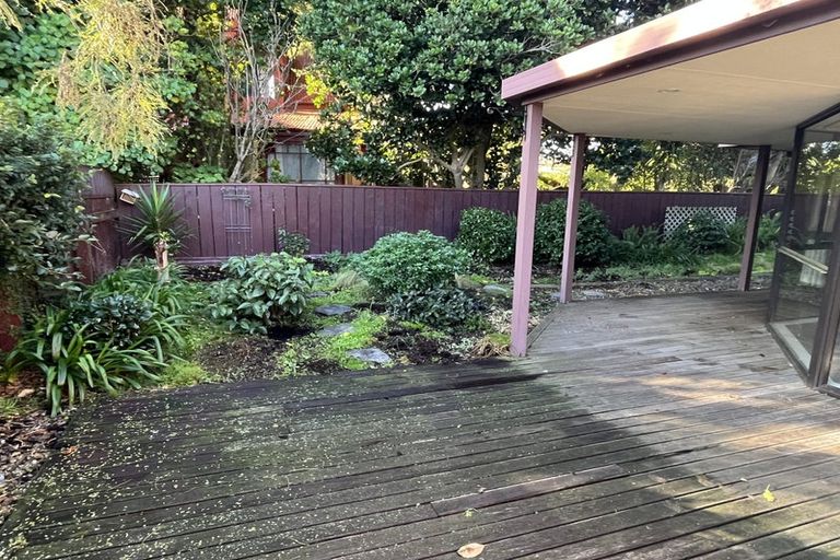 Photo of property in 9a Phoenix Avenue, Hokowhitu, Palmerston North, 4410