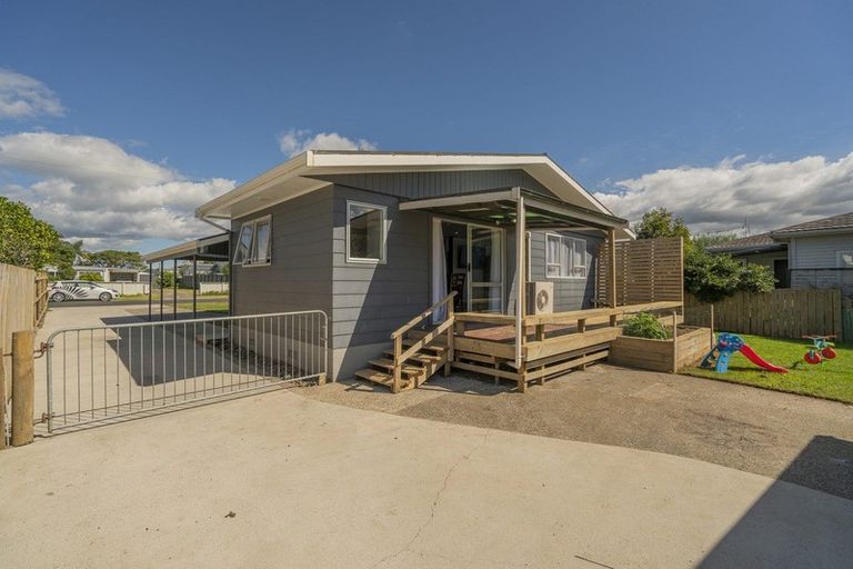 Photo of property in 11 White Street, Whitianga, 3510