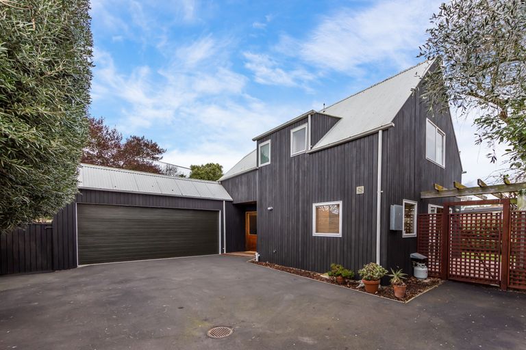 Photo of property in 10a Medway Street, Richmond, Christchurch, 8013