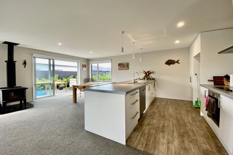 Photo of property in 75 Georgina Street, Marshland, Christchurch, 8083