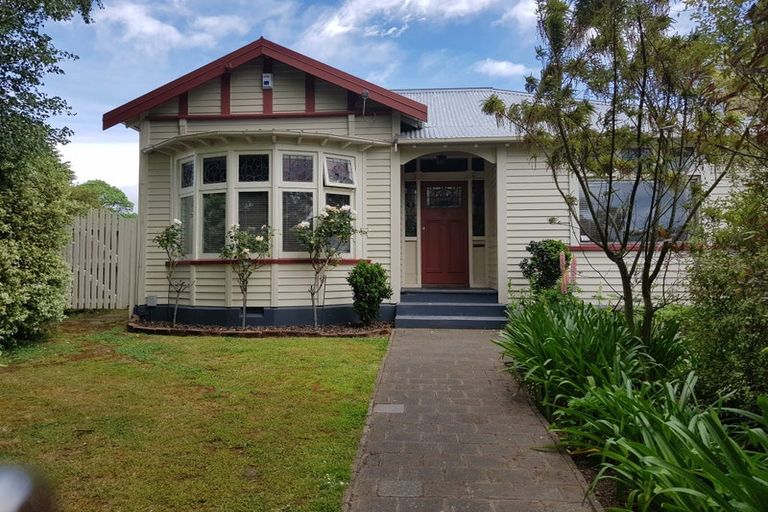 Photo of property in 97 Colombo Street, Somerfield, Christchurch, 8023