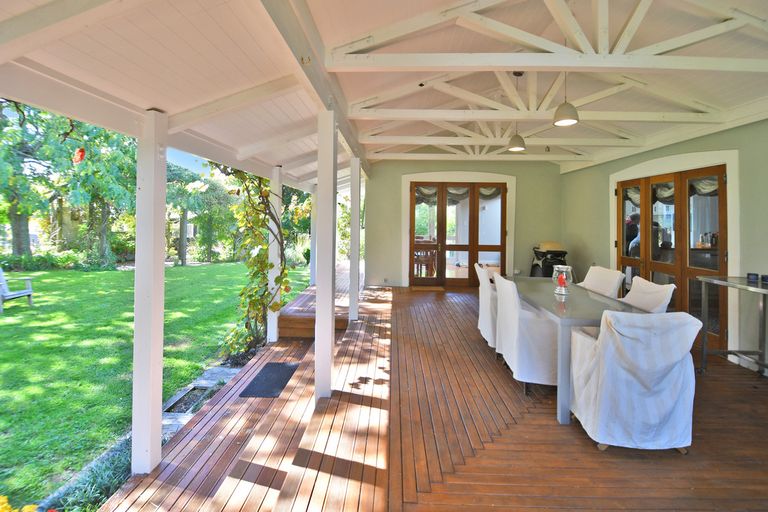 Photo of property in 22 Muncaster Road, Snells Beach, 0920