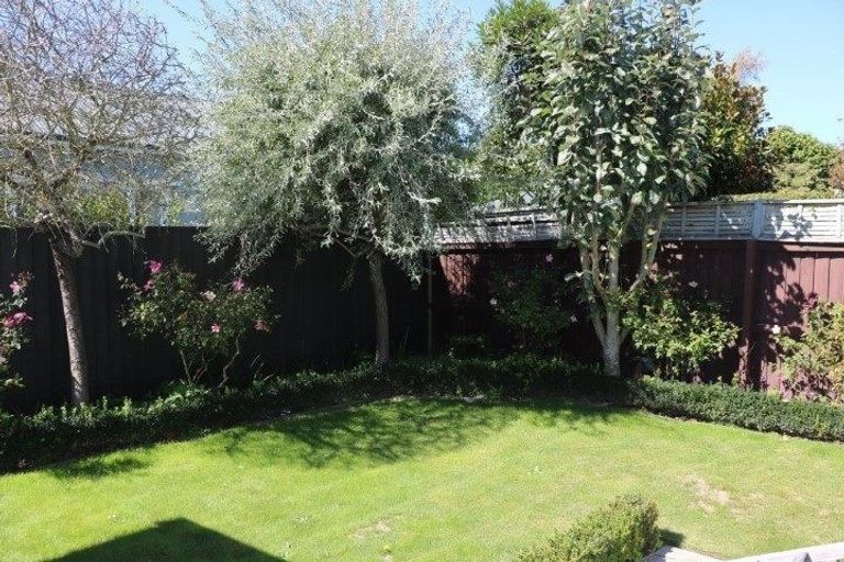 Photo of property in 64 Halton Street, Strowan, Christchurch, 8052