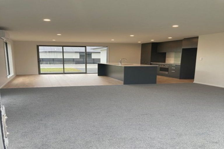 Photo of property in 12 Edlin Lane, Pegasus, 7612