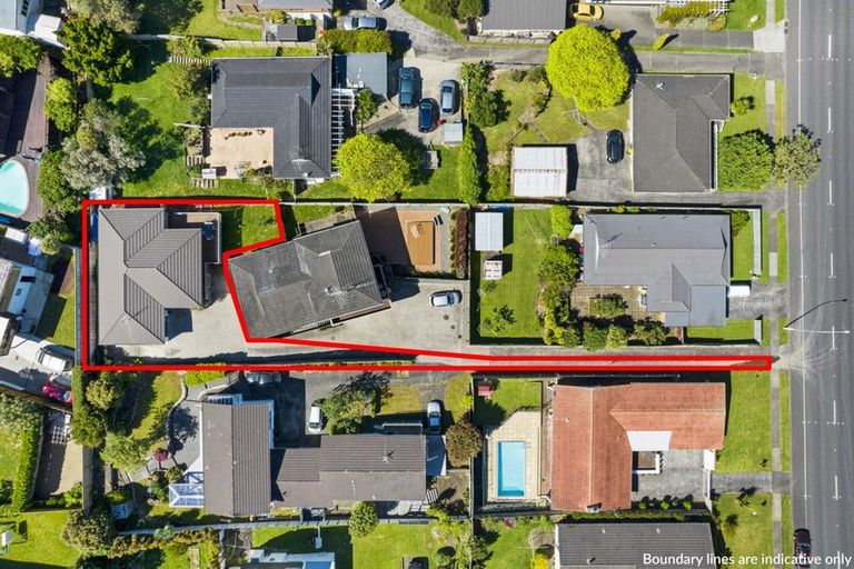 Photo of property in 124a Prince Regent Drive, Half Moon Bay, Auckland, 2012
