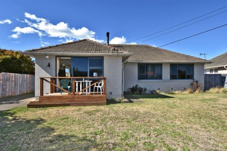 Photo of property in 40 Corhampton Street, Aranui, Christchurch, 8061