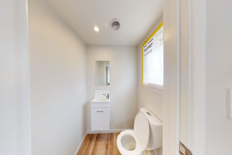 Photo of property in 5 Hood Street, Castlecliff, Whanganui, 4501