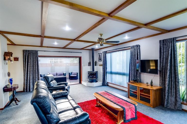 Photo of property in 24 Harpham Street, Taradale, Napier, 4112