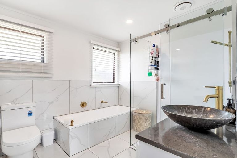 Photo of property in 51 Ngatai Avenue, Ngongotaha, Rotorua, 3010