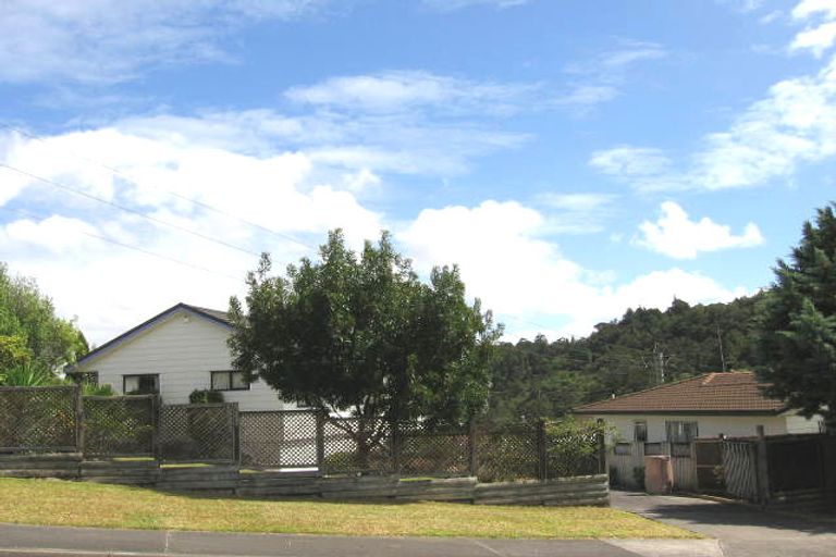 Photo of property in 30 Hale Crescent, Bayview, Auckland, 0629