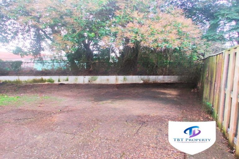 Photo of property in 2/39 Motatau Road, Papatoetoe, Auckland, 2025