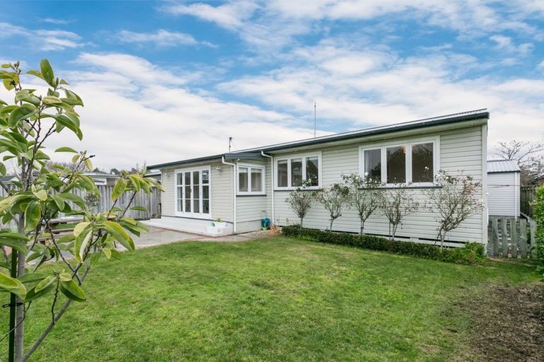 Photo of property in 18 Everest Avenue, Havelock North, 4130