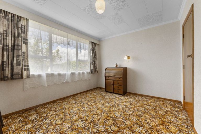 Photo of property in 35 Rugby Street, Levin, 5510