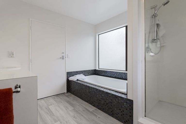 Photo of property in 36 Victory Street, Welcome Bay, Tauranga, 3112