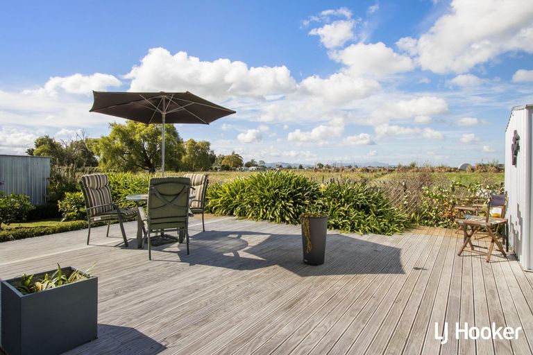 Photo of property in 25 Raratuna Street, Turua, 3574