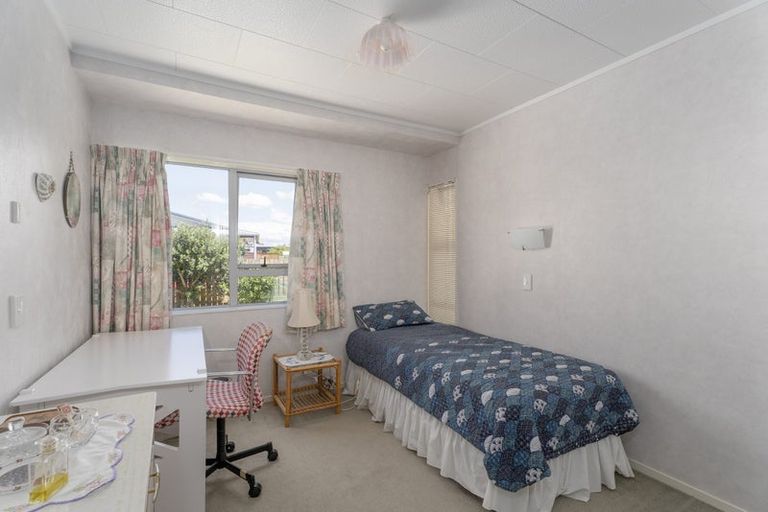 Photo of property in 38 Whitby Avenue, Whitianga, 3510