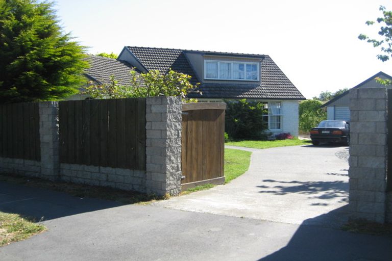 Photo of property in 27 Horseshoe Lake Road, Shirley, Christchurch, 8061