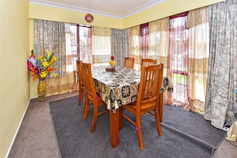 Photo of property in 1/82 Rangitoto Road, Papatoetoe, Auckland, 2025