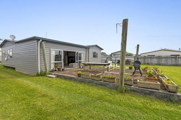Photo of property in 16c Trimble Place, Bell Block, New Plymouth, 4312