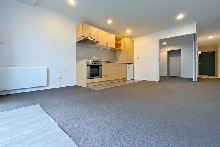 Photo of property in 2k/21 Virginia Avenue East, Eden Terrace, Auckland, 1021