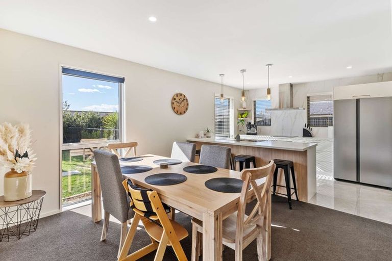 Photo of property in 10 Willowby Lane, Rangiora, 7400