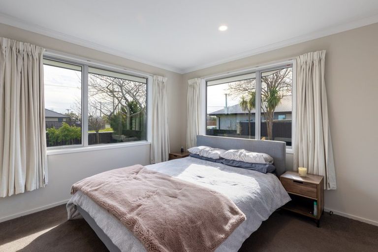 Photo of property in 410 Bower Avenue, Parklands, Christchurch, 8083