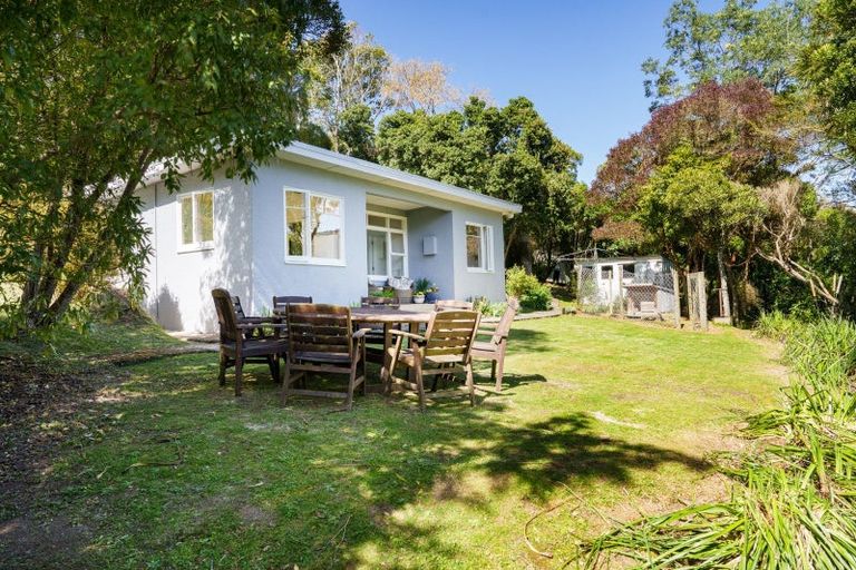 Photo of property in 10 Crescent Street, Purakaunui, Port Chalmers, 9081