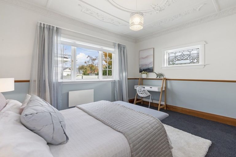 Photo of property in 13 Norton Park Avenue, Fairfield, Lower Hutt, 5011