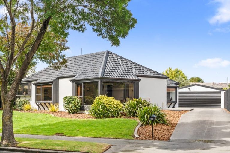 Photo of property in 45 Karnak Crescent, Russley, Christchurch, 8042