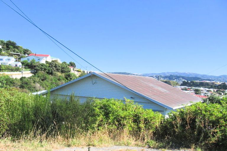 Photo of property in 13 Awa Road, Miramar, Wellington, 6022