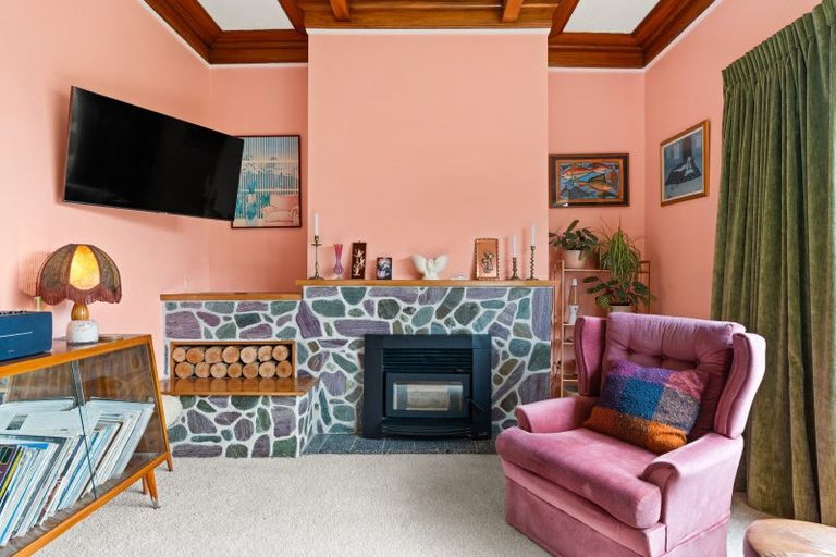 Photo of property in 43 Harrington Street, Port Chalmers, 9023