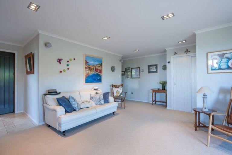 Photo of property in 16 Springlea Heights, Atawhai, Nelson, 7010