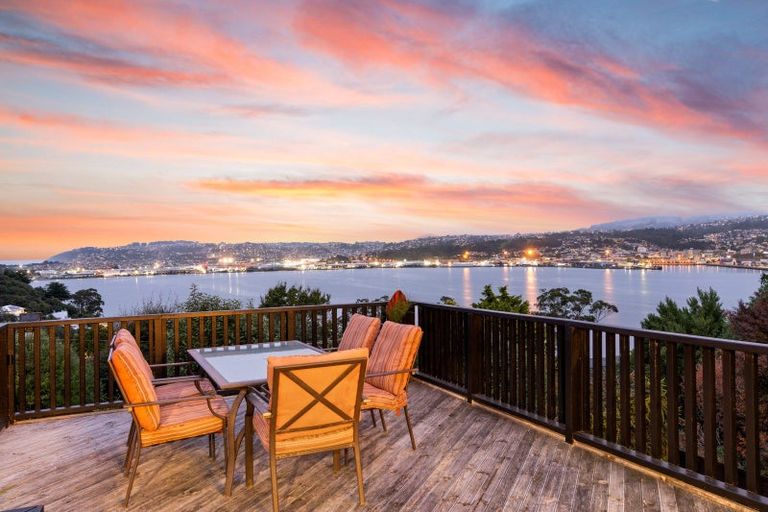 Photo of property in 3 Glengyle Street, Vauxhall, Dunedin, 9013