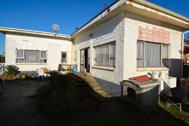 Photo of property in 174 Dalrymple Street, Strathern, Invercargill, 9812