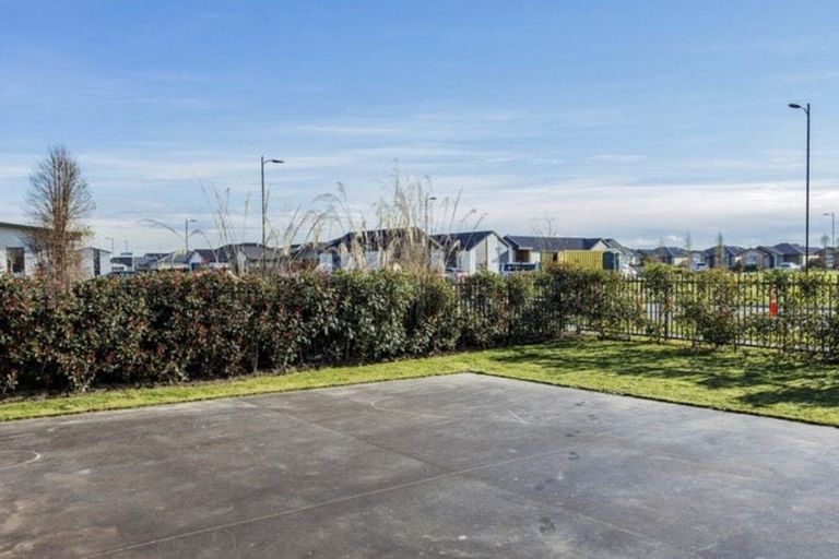 Photo of property in 2 Endurance Lane, Wigram, Christchurch, 8025