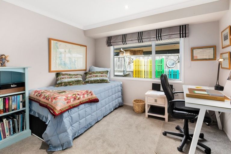 Photo of property in 1 Riverside Place, Katikati, 3129