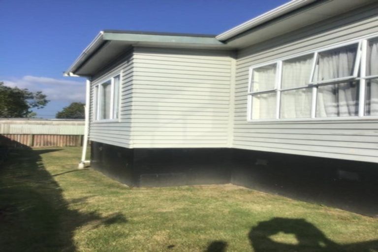 Photo of property in 29a Rosebank Road, Papatoetoe, Auckland, 2024