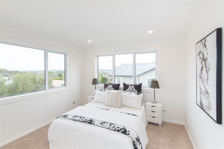 Photo of property in 40 Kenmure Avenue, Forrest Hill, Auckland, 0620