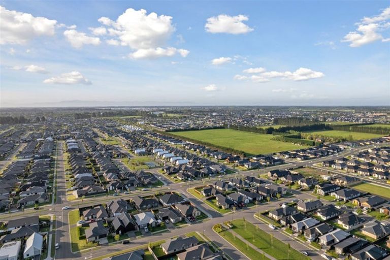 Photo of property in 66 Longcot Drive, Rolleston, 7615