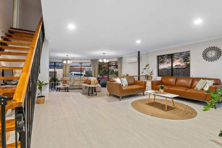 Photo of property in 22 Hoyte Place, Pukehangi, Rotorua, 3015